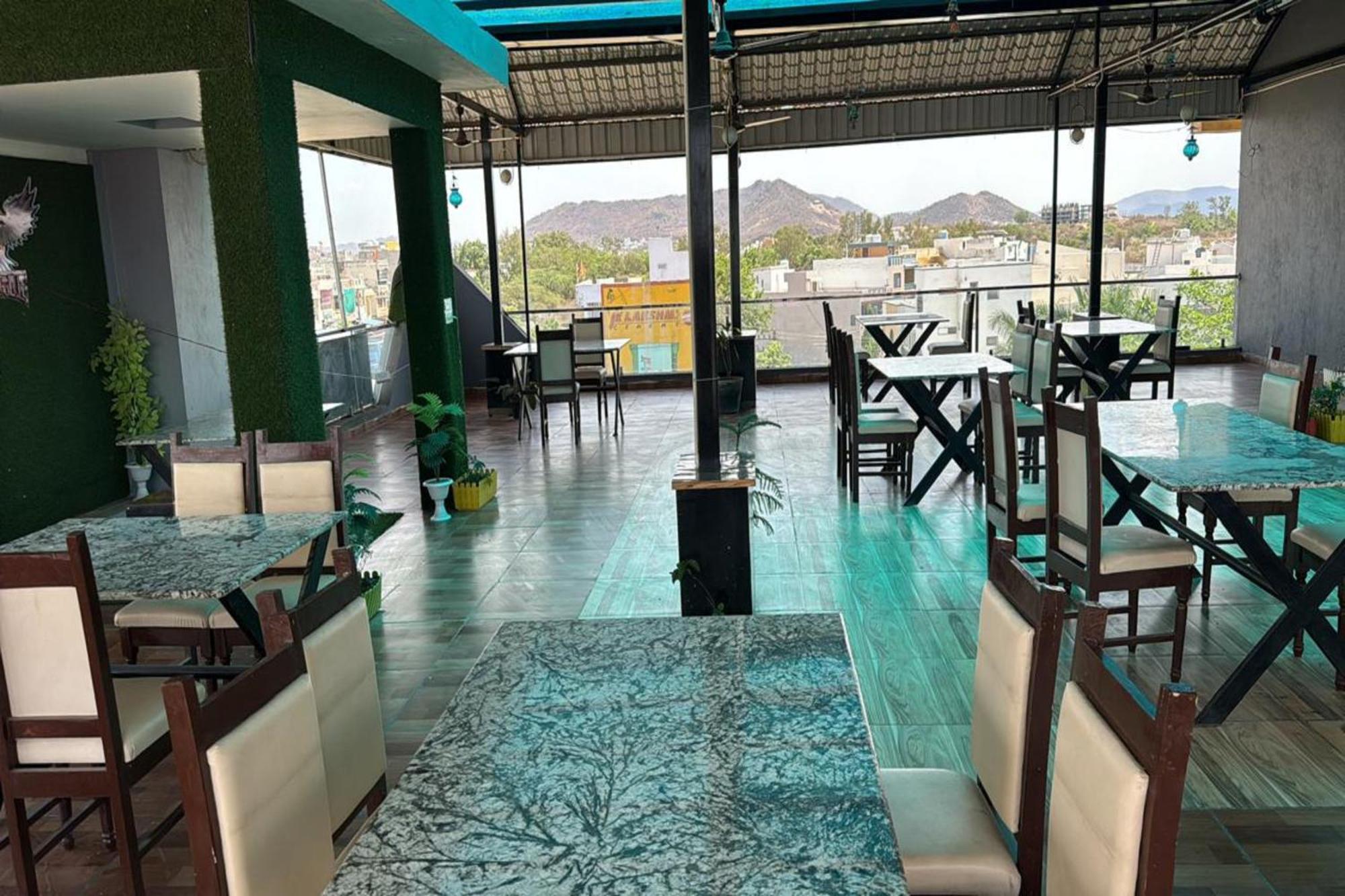 Hotel Eagle Inn Udaipur Exterior foto